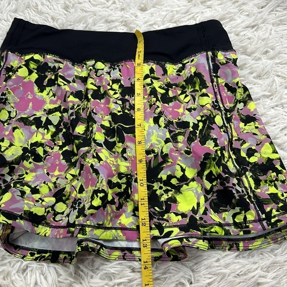 Lululemon Pace Rival Mid-Rise Skirt *Tall Inflected Highlight Yellow Multi / Bla - Picture 2 of 8